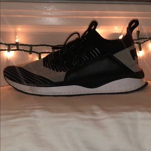 Puma fly knit ignite trainers/running shoes